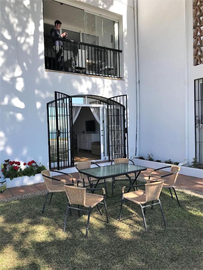 Dona Lola Micaela - Fully Equiped 1 Bedroom Ground Floor Beach Front Apartment With Direct Access To The Beach Of Calahonda - Costa Del Sol - Cs155 Ситио-де-Калаонда Экстерьер фото
