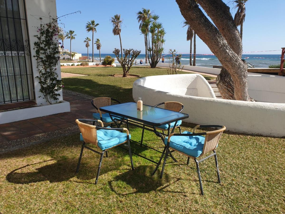Dona Lola Micaela - Fully Equiped 1 Bedroom Ground Floor Beach Front Apartment With Direct Access To The Beach Of Calahonda - Costa Del Sol - Cs155 Ситио-де-Калаонда Экстерьер фото